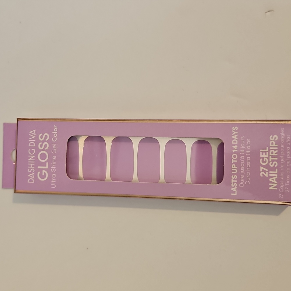 Dashing Diva Gloss Enchanted Lilac Purple 27 Gel Nail Strips Single Color NEW